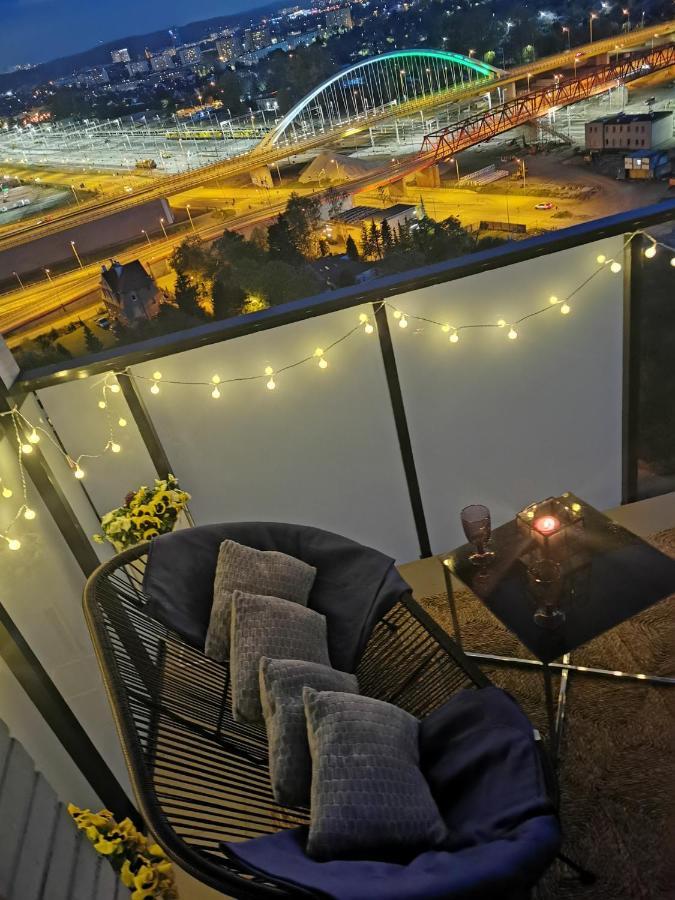 Apartament Przy Bursztynowym Stadionie Gdansk Dış mekan fotoğraf