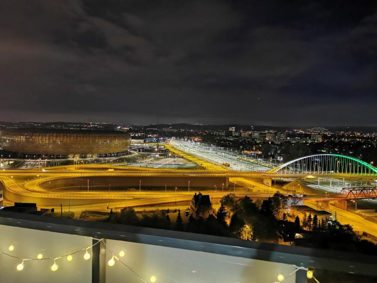 Apartament Przy Bursztynowym Stadionie Gdansk Dış mekan fotoğraf