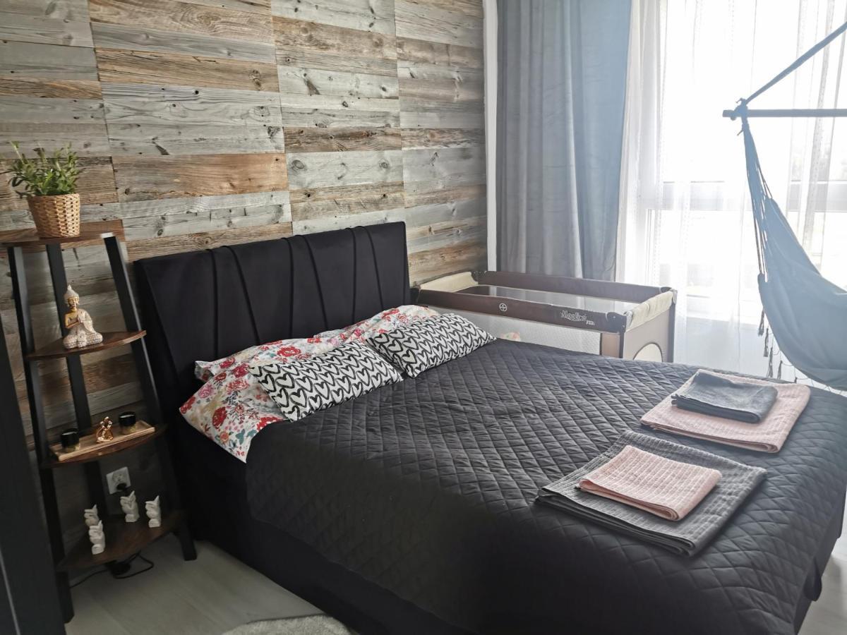 Apartament Przy Bursztynowym Stadionie Gdansk Dış mekan fotoğraf