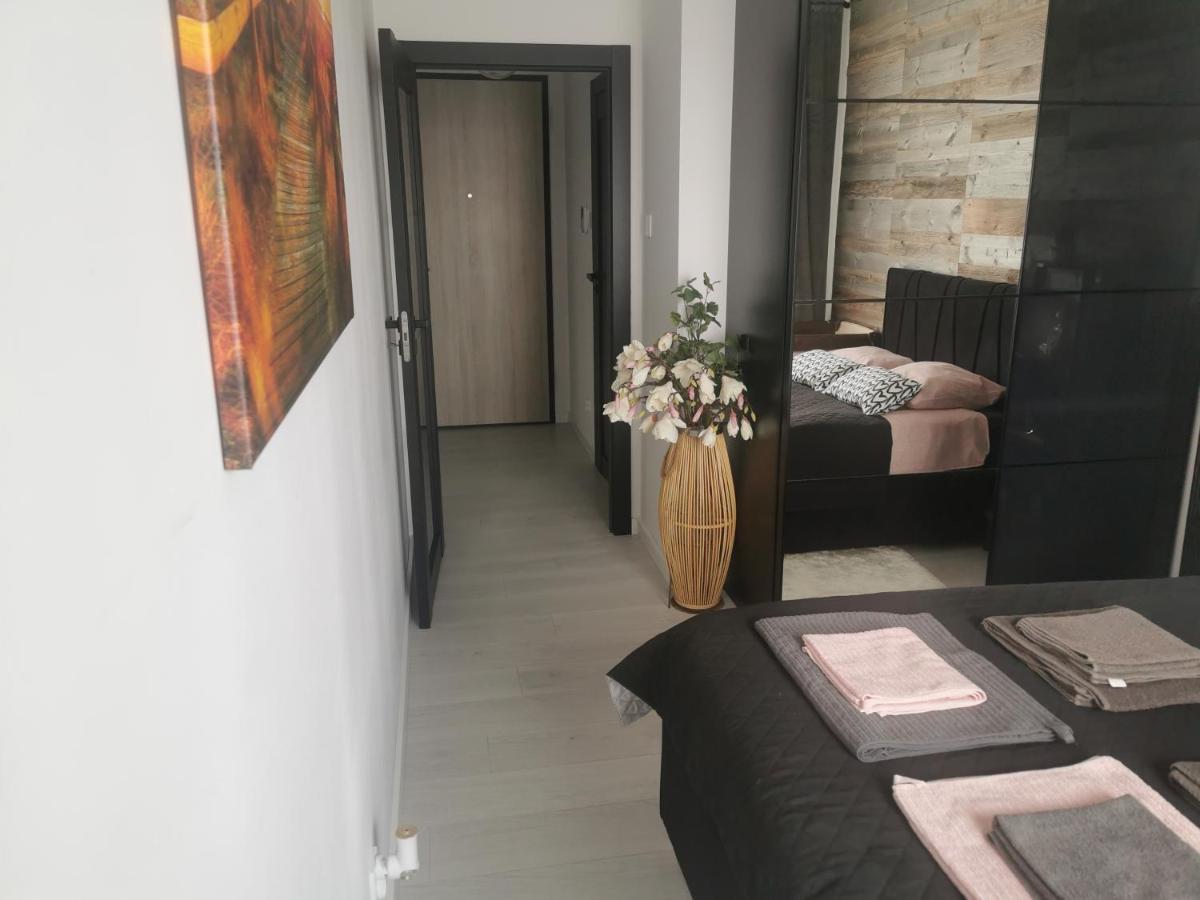 Apartament Przy Bursztynowym Stadionie Gdansk Dış mekan fotoğraf