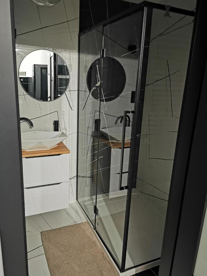 Apartament Przy Bursztynowym Stadionie Gdansk Dış mekan fotoğraf